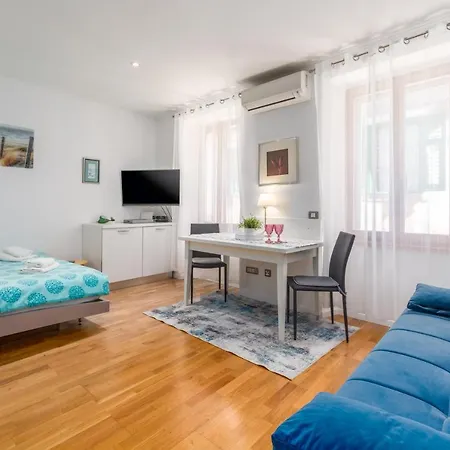 Apartment Studio Augustina